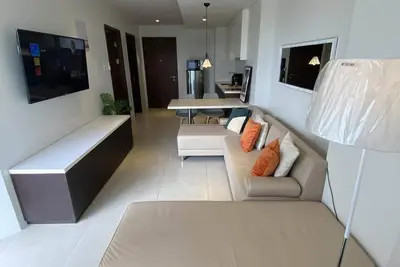 Image de Fully Furnished 1br @Tambuli Seaside Living Residence w/Sea view.