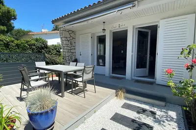 Image de Maison bord de mer, 4 personnes, plage à pied 450 m et village à 700m