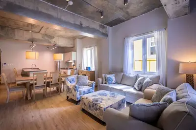 Image de Grand Urban Elegance - City Center Luxury