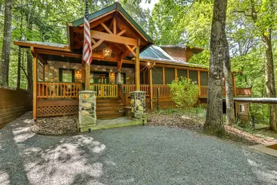 Image de Foxhound Lodge magic where hot tub dream come true