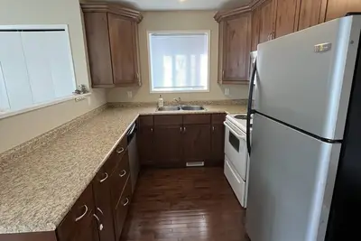 Image de Bright, pet friendly 3 bedroom duplex!