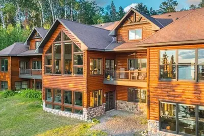 Image de Executive Lakeshore Lodge Retreat