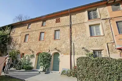 Image de Vacation Home à Camaiore avec 3 chambres à coucher, 6 couchages