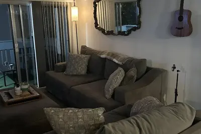 Image de Luxury Apartment 12-15mins from Long Beach Airport