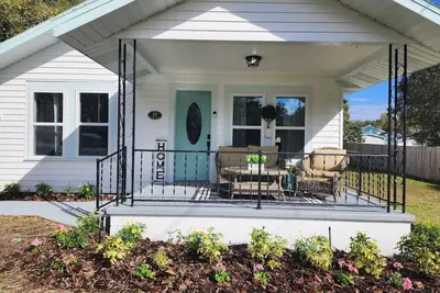 Image de Cozy 3-bedroom house in charming Eustis with WiFi, Ac