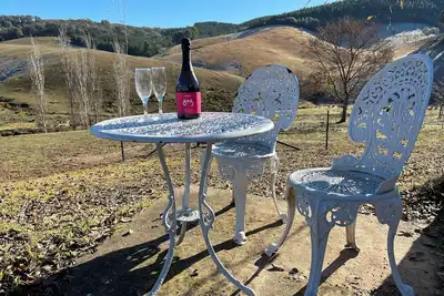 Image de Native Valley Cottage is a peaceful, tranquil hideaway in the Tumbarumba area.