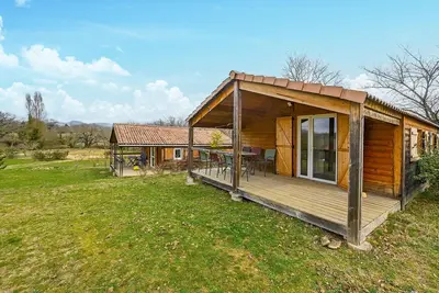 Image de Superbe maison de 2 chambres à Barjac