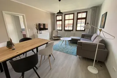 Image de neun-Appartement-Vue ville-Salle de bain privée séparée