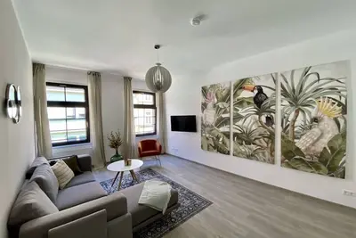 Image de fünf-Appartement-Vue ville-Salle de bain privée séparée