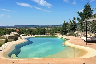 Image de Belle maison à Barjac