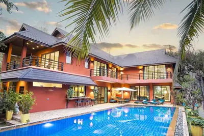 Image de The One Villa, just 10 minutes from Old City and Airport. Tropical Vibes!