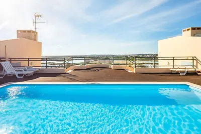 Green House Piscina no Terraço com Vista Incrível