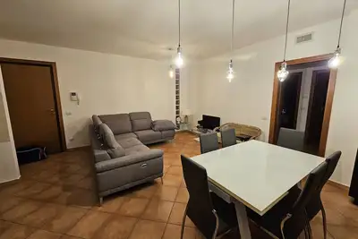 Image de Apartment just outside the city