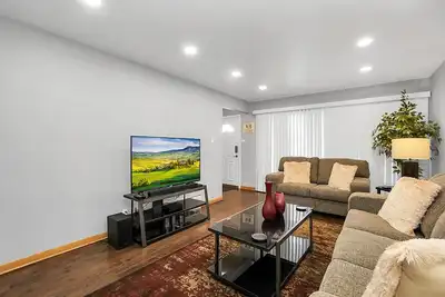 Image de Extended Stay Bloomingdale Fhs Rental\n