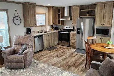 Image de Cozy cottage w/1 bedroom, WiFi, Ac in tranquil Springville close to boat ramps