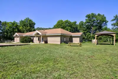 Image de Northern Loon Vii | Escape to a Studio-Styled Hideaway| Nature & Lake | Legacy Lakeside Resort