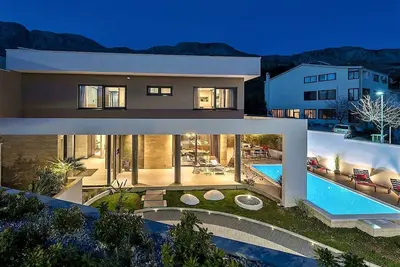 Image de Villa Aria mit Pool 100m zum Strand