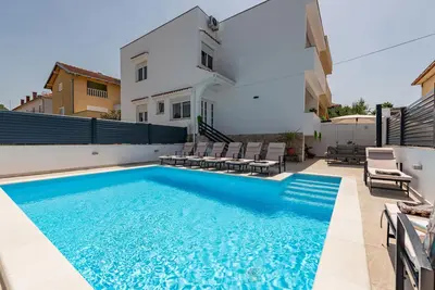 Image de Superbe maison à Zadar avec WiFi