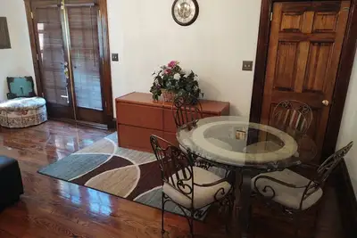 Image de Location Location Location! A Historic 1876 Mansion Apartment!