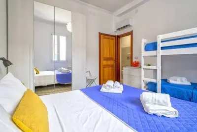 Image de Casa Scirocco. Apartment in the center with air conditioning and wi-fi.