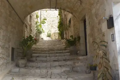 Image de Comfortable apartment within Borgo Hedone, a stone's throw from the historic center
