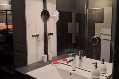 Image de Maison de village plain. pied 70 m2 à 5 kms d Argeles sur Mer, repas/balcon