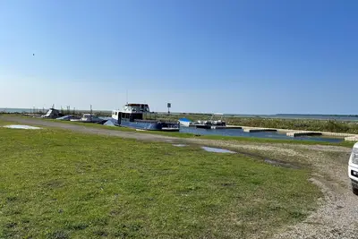 Image de Lake Huron Rv Rental with Boat slip