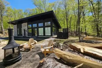 Image de Chalet Feu en pleine nature à Tremblant.