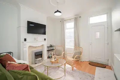 Image de Long Stay Contractors / Relocation: city centre, free parking, kitchen, WiFi