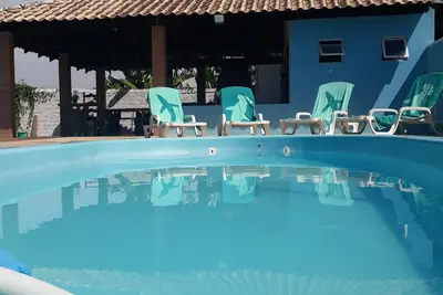 Image de Casa Simples com Quiosque e Piscina