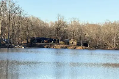 Image de Amazing Private Gated 7-bedroom house in Memphis Hot tub Heated pool Man cave