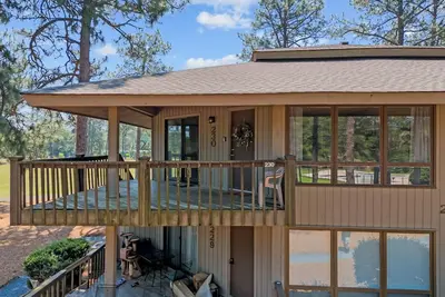 Image de Condo with Golf, Pool and Tennis Courts. \n10 min to Pinehurst.