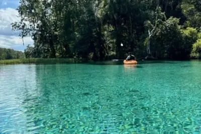 Image de The Breezy Oak Bungalow ~ Rainbow Spring