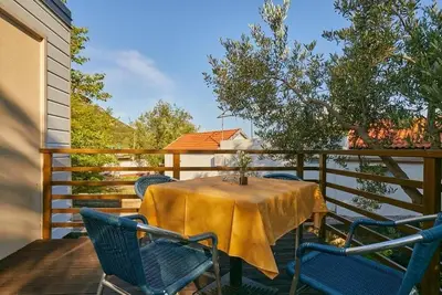 Image de Appartement de deux chambres avec la terrasse Babino Polje, Mljet (A-22319-a)