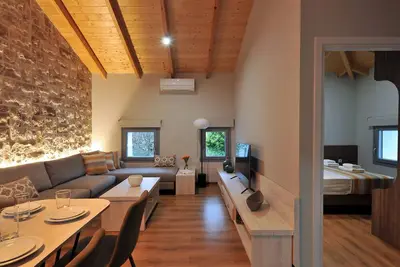 Image de Sir T Comfy, your comfy retreat in southwest Messinia. . .