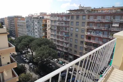 A very short distance from the center of Naples, modern and cozy apartment.