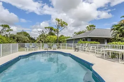 Image de Palm Retreat new Englewood Beach