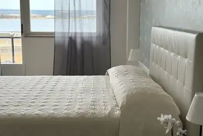 Image de Intero appartamento 140mq sito nel centro città e sulla Laguna del Mar Piccolo