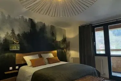 Image de - La Tanière -