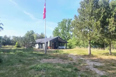Image de Gepflegtes Ferienhaus in Nähe zum Herrlichen Ostseestrand