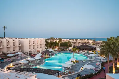 Image de Ivy Cyrene Sharm Resort Adults Friends Plus 13