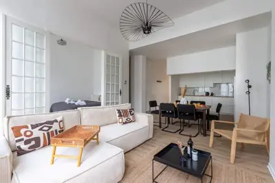 Image de Spacieux appartement 3bd à Flagey 3