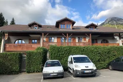 Image de L'Esperluette, entre Lac et Montagnes