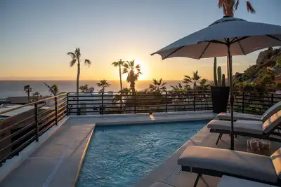 Image de New to Vrbo! Villa de Lam- Spacious Modern Villa Escape in Pedregal.