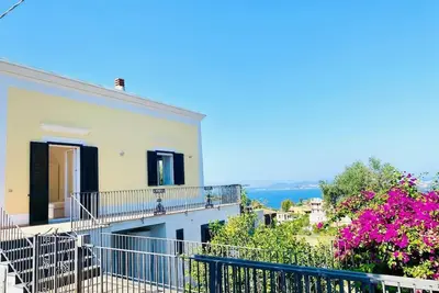 Image de Villa Nolelu - vacation home with large panoramic terrace