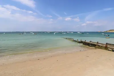Image de Sunset Beach, family friendly, country holiday cottage in Freshwater