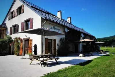 Image de Gite-Ferme/Auberge 15 pers, en pleine nature avec piscine