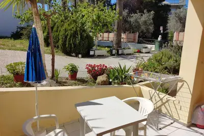 Image de Zinovia One-Bedroom Apartment with Garden View