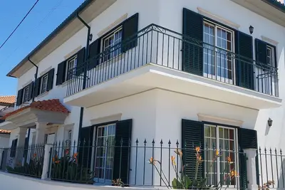 Image de Perto da Ria de Aveiro, Perto das Cidades de Ílhavo e Aveiro, no Meio do Campo