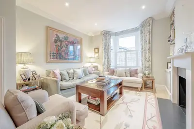 Image de Stunning 4 bedroom family home in Battersea